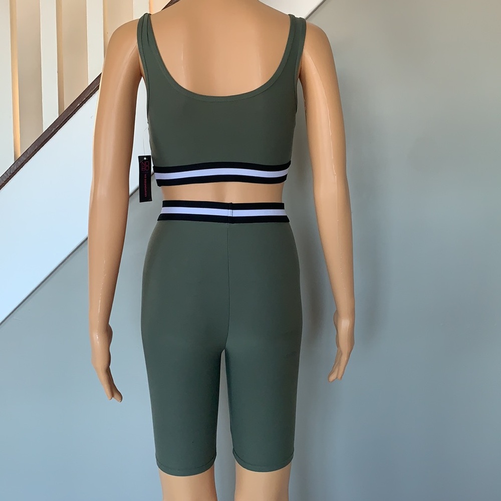2pc set - Picture 5 of 5